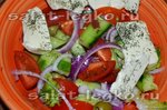 Греческий салат с фетаксой