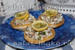 Закусочный салат в корзинках из слоеного теста